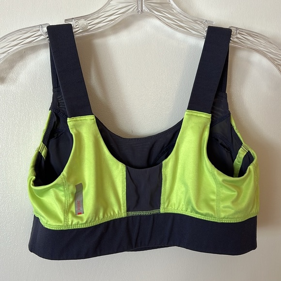 Zella Neon Green Sports Bra Sz. Medium - Picture 2 of 4